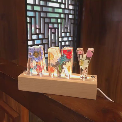 Personalized Pressed Flower Name Light